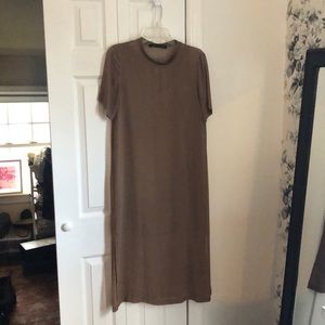 Zara “Silk” t-shirt dress in Olive